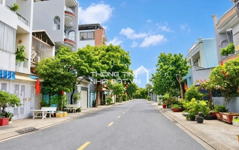 Bán nhà lê niệm tân phú | 7 tầng ngang 6m giá 23 tỷ